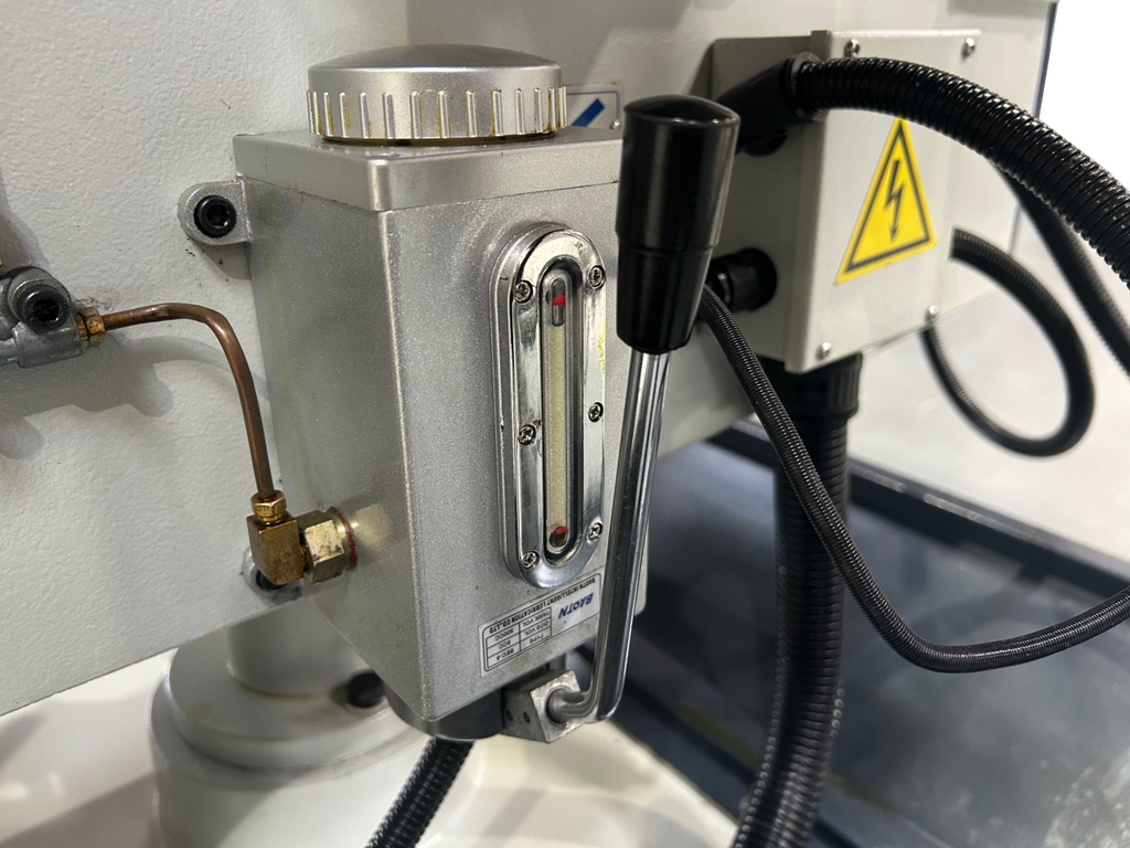 Fraiseuse conventionnelle ARROW FU1000G