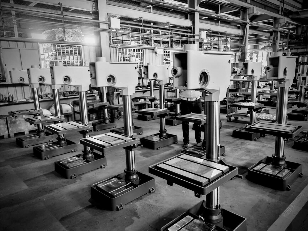 Perceuse à colonne ARROW P40AV