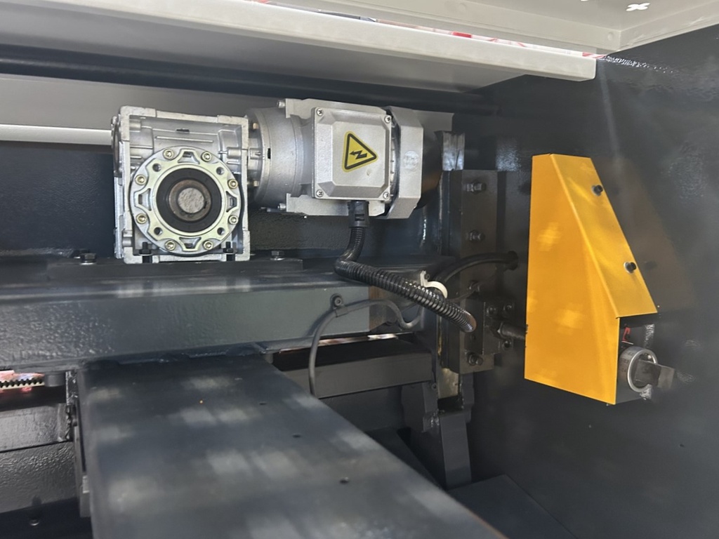 Cisaille mécanique ARROW C2500x3