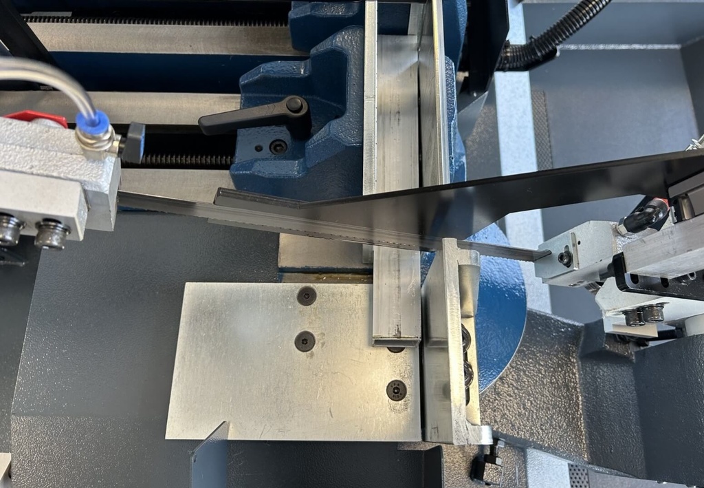 Scie à ruban ARROW S260A