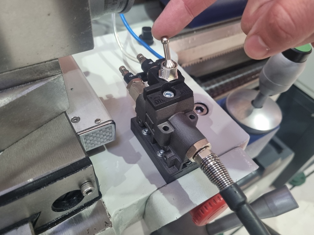 Unité de commande avec base magnétique en option