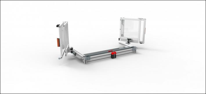 Protecteur de sécurité pour levage vertical avec ressorts à gaz - Pour moulins universels Protecteur de sécurité pour fraisage - Dimensions du blindage 900 x 300 H 400 mm. - Avec micro-interrupteur de sécurité n. 2 NC